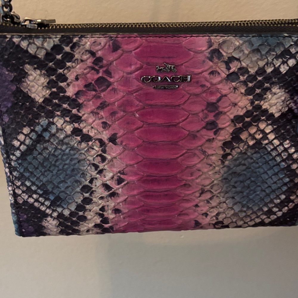 Coach Embossed Python Snake Skin Pink and Black Purse. - Picture 2 of 13